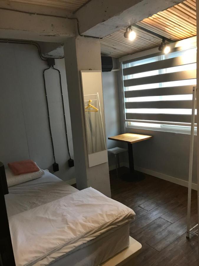 Itaewon Inn Seoul Bagian luar foto